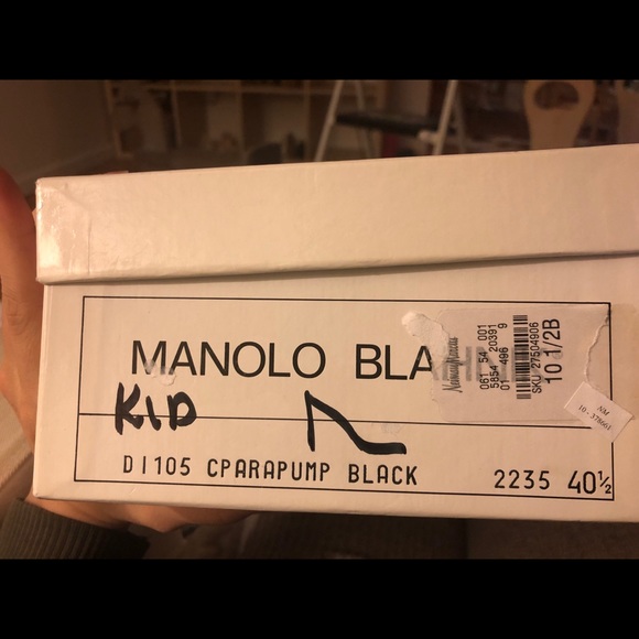 Size 40.5 Manolo Blahnik Black Para Pumps - Picture 4 of 4